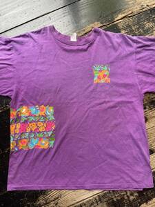 1990s 90s フラワー 花柄 マルチ プリント USA製 ヴィンテージ 古着 Tシャツ 90年代 シングルステッチ レトロ 紫 カラフル