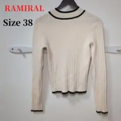 美品【RAMIRAL】(38) 長袖ニット薄手 ウール混 白 アイボリー 可愛い