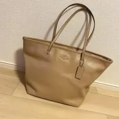 COACH トートバッグ　チャーム有り