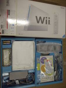 【動作確認済み.送料:佐川80サイズ】Wii シロ(白) [Wiiリモコンプラス同梱］RVL-001 本体一式