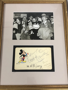 ウォルトディズニー 直筆サイン DISNEY ミッキーマウス 1949年 (検索: オリエンタルランド 東京ディズニーランド ディズニーシー )