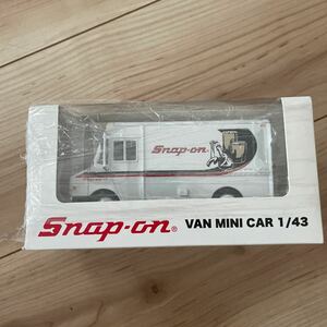 ミニカー スナップオン snap-on VAN MINI CAR