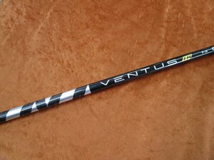 ■フジクラ　 VENTUS TR BLACK 7　フレックス X　キャロウェイ　ドライバー用 スリーブ付き シャフト 約44インチ　中古