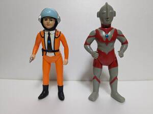 マルサン／ブルマァク復刻　ウルトラマン＆ハヤタ隊員　スタンダードサイズソフビ２体セット