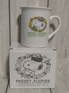 【新品】SNOOPYスヌーピー●USJユニバーサルスタジオジャパン●ニッセイマグカップ●フラワーリース●映画監督ムービーディレクター