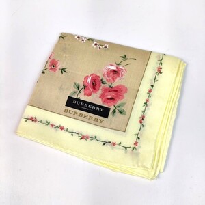 未使用 バーバリー BURBERRY 花柄 ハンカチ 黄色 イエロー系 赤い花 50 x 50cm レディース 女性 可愛い スカーフ 上品 ブランド