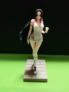 ボア・ハンコック フィギュアONE PIECE BOA.HANCOCK　在庫1点限り　新品未使用