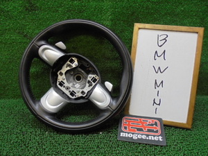 8FK8512 AIL2)) BMW ミニ DBA-SV16 R56 2010年 クーパーS 純正 レザーステアリングホイール