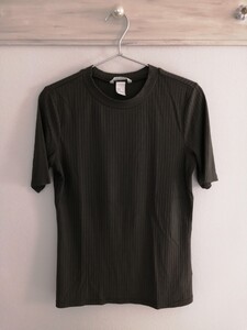 H&Mレディース TシャツＭサイズ