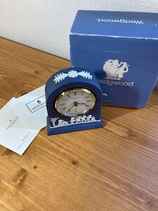 1-297 Wedgwood ウェッジウッド 置き時計 時計 陶器 レトロ 西洋陶磁 工芸品 ジャスパー 13100 6589 7621