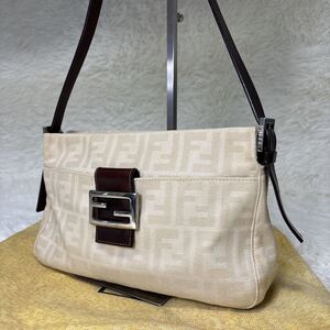 1円スタート 極美品　FENDI フェンディ マンマバケット ショルダーバッグ　ワンショルダー 肩掛け キャンバス　ベージュ　レザー　FF