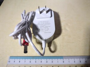  KA2401A-2401000JP ACアダプタ DC24V 1A 1000mA 5.5*2.1mm センターピンなし、外側マイナス