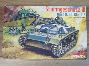 ◎送料無料！ドラゴン1/35　Ⅲ号突撃砲　#　6008