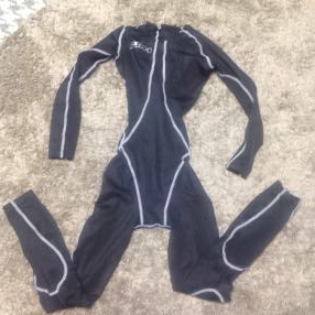 超絶レア 入手困難ディスコン品 SPEEDO バックジップ G-SUITS フルスーツ Mサイズ used超美品