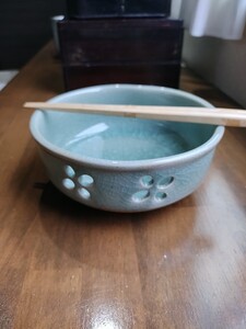 瀬戸焼　亀甲菓子鉢　青磁貫入　茶道具