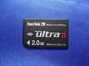 ★サンディスク「UltraⅡ メモリースティックPRO DUO 2GB」☆