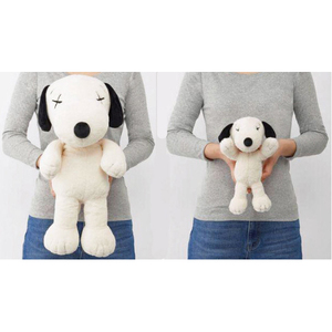 ZZ 2種セット【SNOOPY スヌーピー 白 大小】UNIQLO KAWS × PEANUTS ユニクロ カウズ ぬいぐるみ クッション アイボリー MとS 犬 寝そべり