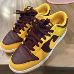 Nike Dunk Low イエロー/バーガンディ