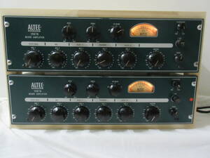 ＡＬＴＥＣ　アルテック　１５６７Ａ　アンプ　2台　ケース付き