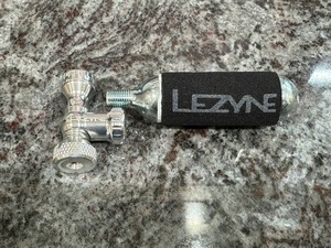 レザイン LEZYNE CO2インフレーター CONTROL　DRIVE