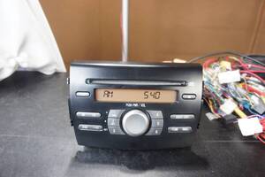 動作OK 86180-B2410 オーディオ L175S L185S ムーヴ 松下電器 ヘッドユニット 純正形状 CD AM FM CQ-JD8601AK ダイハツ 純正 @9082s