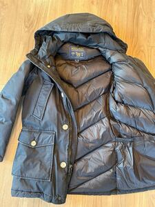 ビームスハウス丸の内店 WOOLRICH ウールリッチ ダウンジャケット Arctic Parka アークティックパーカー ネイビー　　サイズXS 