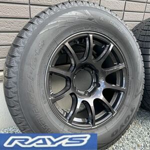 【265/65R17】TOYOスタッドレスタイヤ／【17×8J+20/PCD139.7/6H】レイズグラムライツ57Trans-X ／タイヤホイール4本セット／150プラド