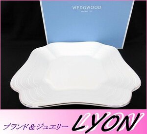 【WEDGWOOD】未使用品インタグリオ・プラチナ▲スクエアディッシュ・ウェッジウッド・ホワイト（白色）