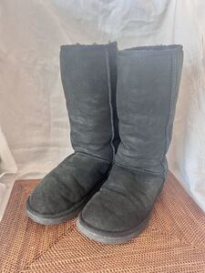 ◆UGG 黒　5815 Classic Tall クラシック トール ムートンブーツ 24センチ◆B-750