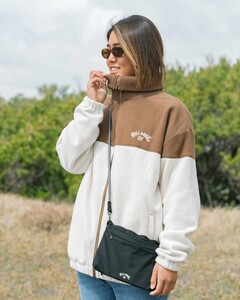 【SALE】★送料無料★2024秋冬 新品【BILLABONG/ビラボン】POLA FLEECE リバーシブル ジャケット CMH0 レディースM BE014751