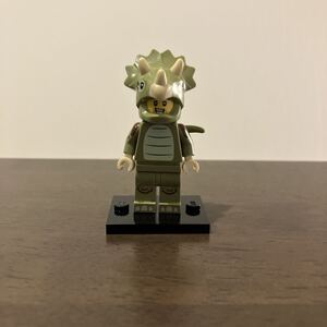 レゴ ミニフィギュア 71045 ミニフィグ シリーズ 25 LEGO 被り物 トリケラトプス 恐竜 lego