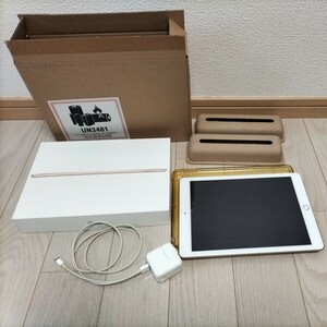 (動作良好美品) Apple iPad アップル アイパッド 2017年 第5世代 32G ゴールド Wi-Fi A1822