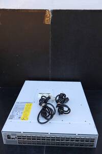 G5001 Y Cisco 8102-64H-O 64 ポート 8000 シリーズルーター/FAN-2RU-PI-V2 ファンモジュール/PSU650W-ACPI 650W 電源 341-101257-01