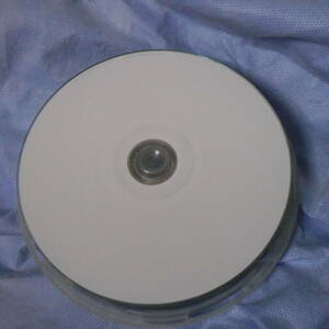 ノーブランド プリンタブル CD-R 700MB 80min 50枚スピンドル×4 計200枚+不織布ケース 200枚セット ゆうパック日本全国送料無料