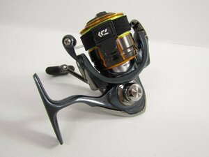 訳あり DAIWA ダイワ 15 FREAMS 2500 スピニングリール▽A1155