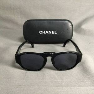 571/8　GJ70073　CHANEL　シャネル　サングラス　ココマーク　01452　94305　ブラック　ケース付き　眼鏡　アイウェア【真贋鑑定済】