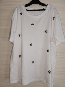 ZARA　Tシャツ　ホワイト　ビジュー付き　美品　サイズS