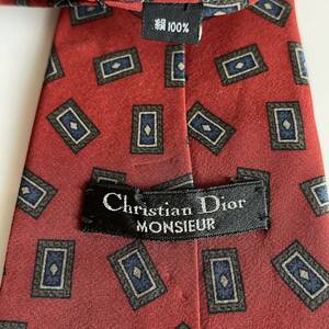 Christian Dior(クリスチャンディオール) レッド長方形ネクタイ