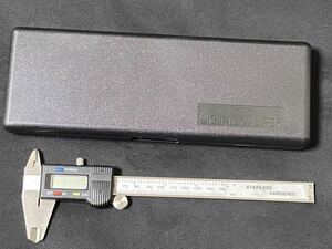 【未使用】ノギス /ELECTRONIC　DIGITAI CALIPER 150㎜/６”ノギス 測定器 マイクロメーター★0305