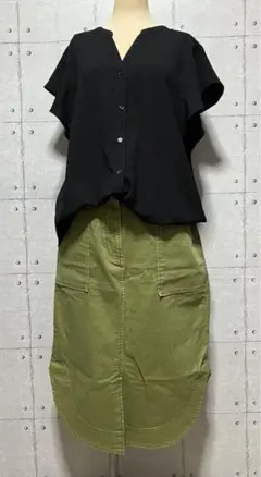 111   GAP  スカート