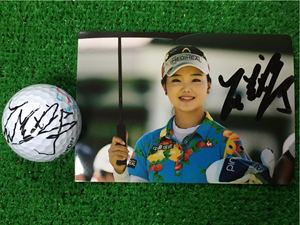 LPGA セキユウティン 2017 サントリーレディス 直筆サイン入り大会記念ボール&直筆サイン入り生写真②