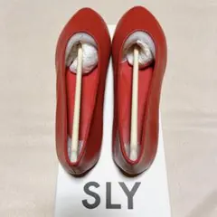 SLY 赤い靴