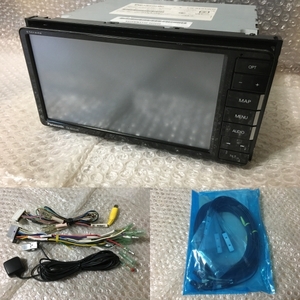 ★完動★2019年度地図★新品アンテナ★ストラーダ CN-RE05WD★Bluetooth DVD再生 CD録音 SD フルセグ 地デジ