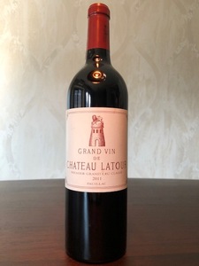 入手困難 偉大なヴィンテージ 2011 CHATEAU LATOUR シャトー ラトゥール GRAND CRU PAUILLACポイヤック赤ボルドー 95パーカーポイント750ml