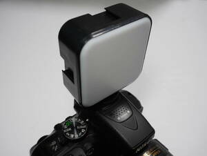 新品 カメラライト 56 LED 6500K 5W 単3電池式 小型 照明 ニコン キャノン ソニー コールドシューマウント