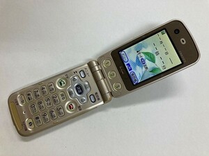 AA824 docomo FOMA F883iES ゴールド