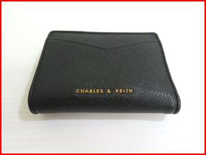 2407★D-1478★CHARLES & KEITH チャールズアンドキース 財布２つ折り財布 中古