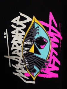 Stussy X MASTERPIECE ステューシー 原宿チャプト 15周年記念 ZULE プリントTシャツ 美中古 Lサイズ ブラック ネオンピンク