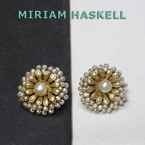 ミリアムハスケル◆周囲粒パール花金具イヤリング：ヴィンテージコスチュームジュエリ ー：Miriam Haskell