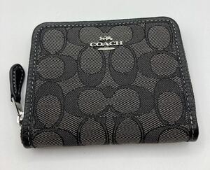 ★新品★ COACH 二つ折り財布 ラウンドファスナー コーチ 折り財布 人気財布　人気デザイン